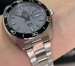 Orient 3 Estrelas Automático Elegance YN6SS017 Azul celeste - imagem 5