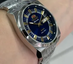 Orient 3 Estrelas Automático Heritage YN6SS018 Azul - imagem 3