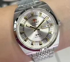 Orient 3 Estrelas Automático Heritage YN6SS018 Prata - imagem 6