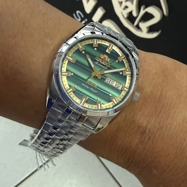 Orient 3 Estrelas Automático Heritage YN6SS019 Verde