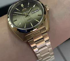 Orient 3 Estrelas Automático Heritage YN6GG001 Verde - imagem 5