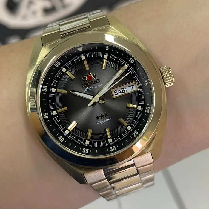 Orient 3 Estrelas Automático Heritage YN6GG002 grafite