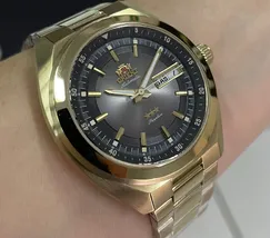 Orient 3 Estrelas Automático Heritage YN6GG002 grafite - imagem 3