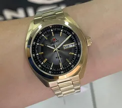 Orient 3 Estrelas Automático Heritage YN6GG002 grafite - imagem 6