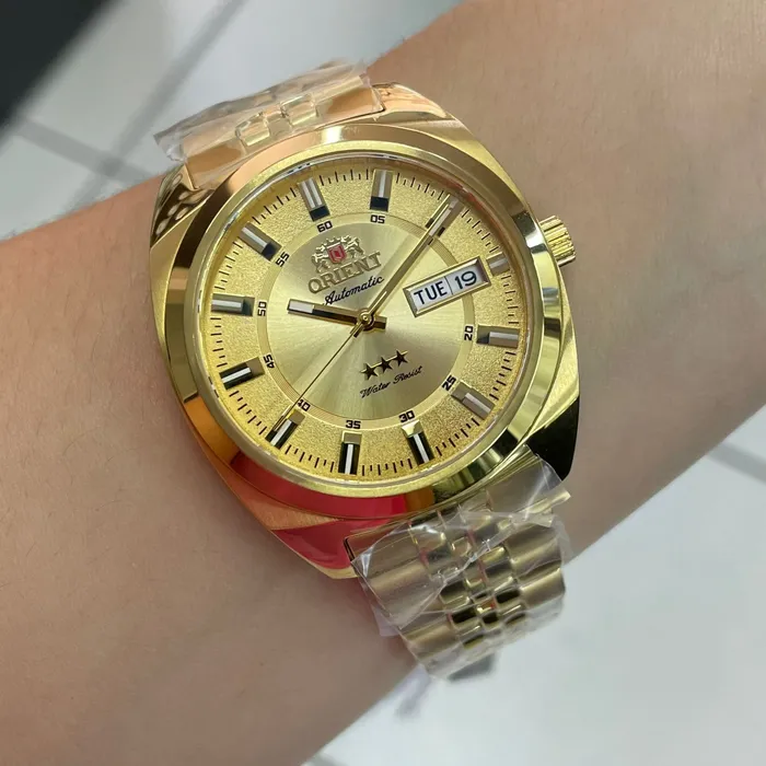 Orient 3 Estrelas Automático Heritage Dourado YN6GG005 Dourado