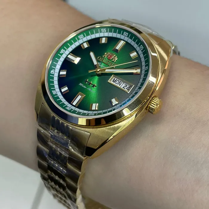 Orient 3 Estrelas Automático Heritage Dourado YN6GG004 Verde