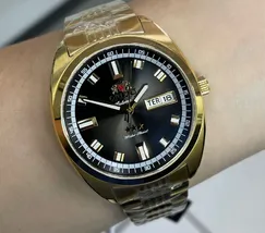 Orient 3 Estrelas Automático Heritage Dourado YN6GG004 Verde - imagem 6