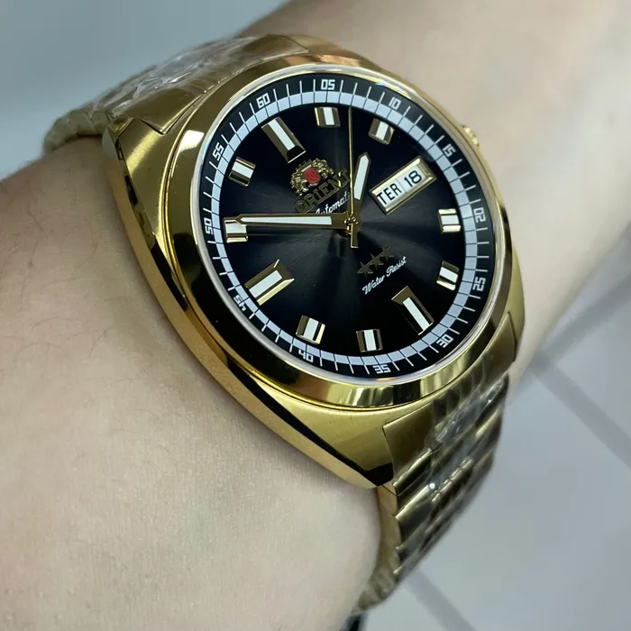 Orient 3 Estrelas Automático Heritage Dourado YN6GG004 Verde