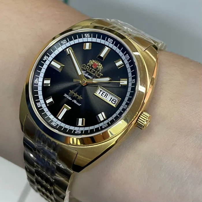 Orient 3 Estrelas Automático Heritage Dourado YN6GG004 Verde