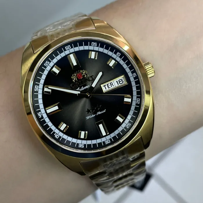 Orient 3 Estrelas Automático Heritage Dourado YN6GG004 Verde