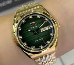Orient 3 Estrelas Automático Heritage Dourado YN6GG014 verde - imagem 6