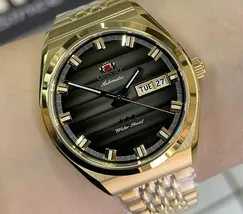 Orient 3 Estrelas Automático Heritage Dourado YN6GG014 Preto - imagem 3
