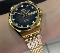 Orient 3 Estrelas Automático Heritage Dourado YN6GG014 Preto - imagem 5