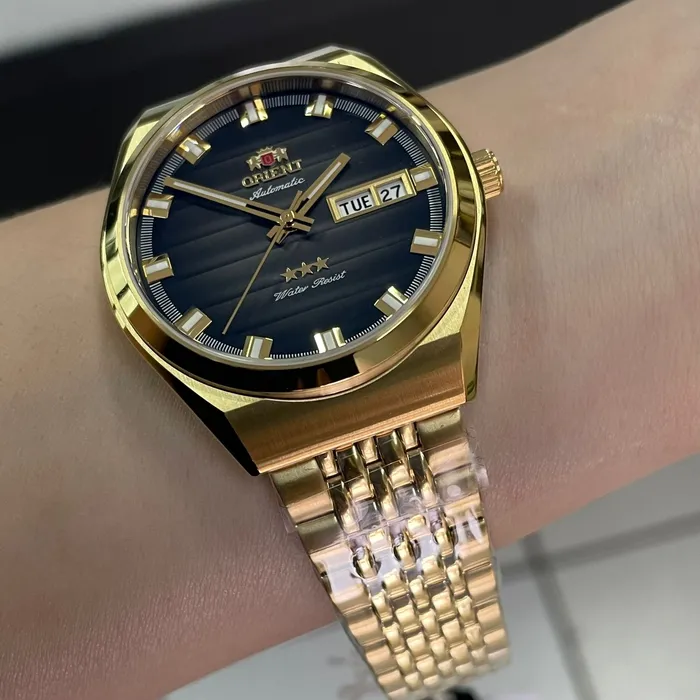 Orient 3 Estrelas Automático Heritage Dourado YN6GG014 Preto