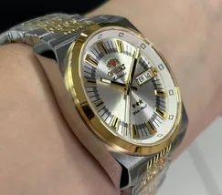 Orient 3 Estrelas Automático Heritage Misto YN6MM018 Prata - imagem 5