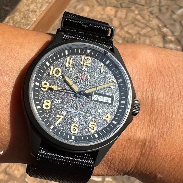 Orient 3 Estrelas Automático Sports Land IPBlack YN6PN007 Preto