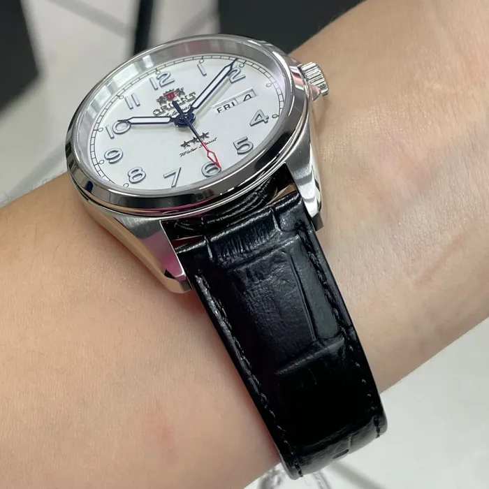 Orient 3 Estrelas Automático Elegance YN6SC006 Branco