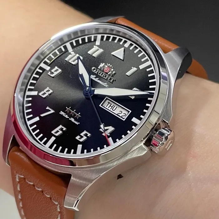 Orient 3 Estrelas Automático Sports Air Pilot YN6SC010 preto