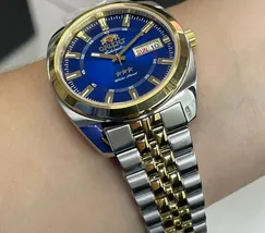 Orient 3 Estrelas Automático Heritage Dourado YN6TT005 Azul - imagem 3