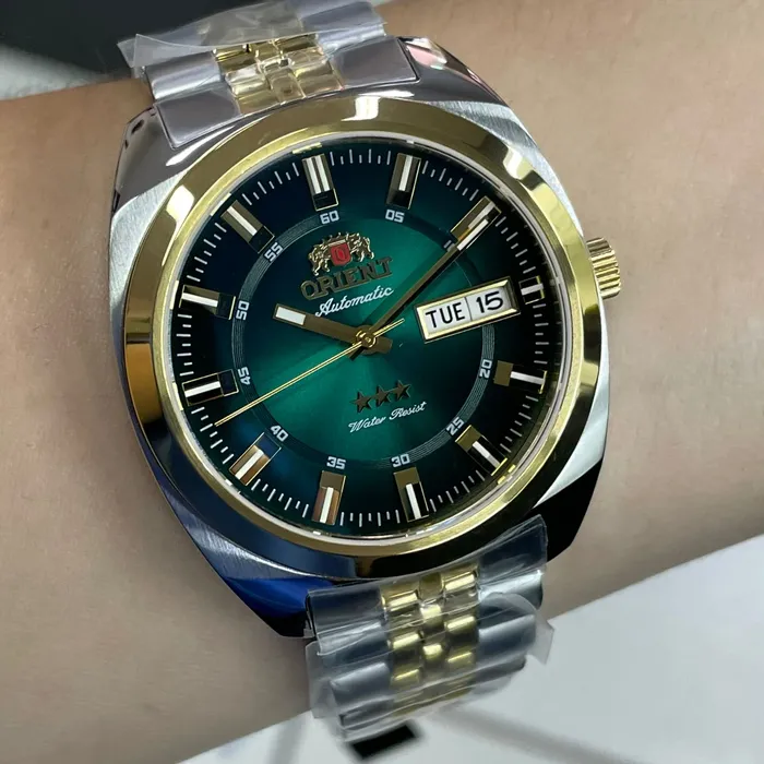 Orient 3 Estrelas Automático Heritage Dourado YN6TT005 Verde