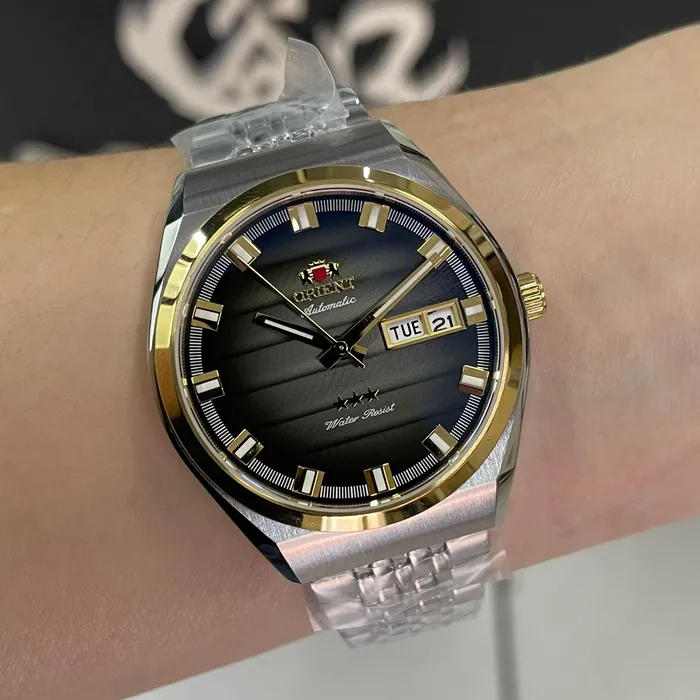 Orient 3 Estrelas Automático Heritage Misto YN6TT014 Preto