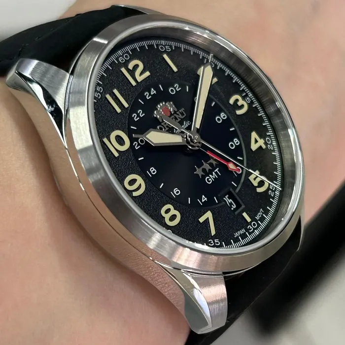 Orient 3 Estrelas GMT Automático Sports Land NH3SC017 preto