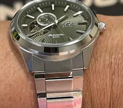 Orient Classico Automático Open heart NH3SS005 Verde - imagem 5