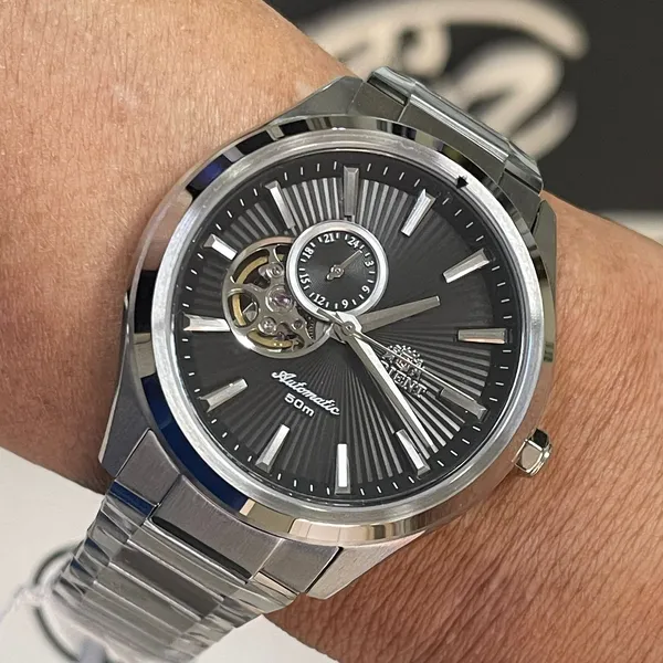 Orient Classico Automático Open heart NH3SS005 Grafite
