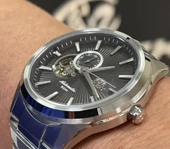 Orient Classico Automático Open heart NH3SS005 Grafite - imagem 3