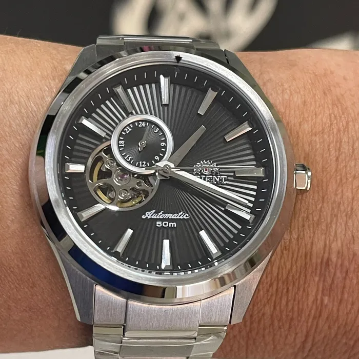 Orient Classico Automático Open heart NH3SS005 Grafite