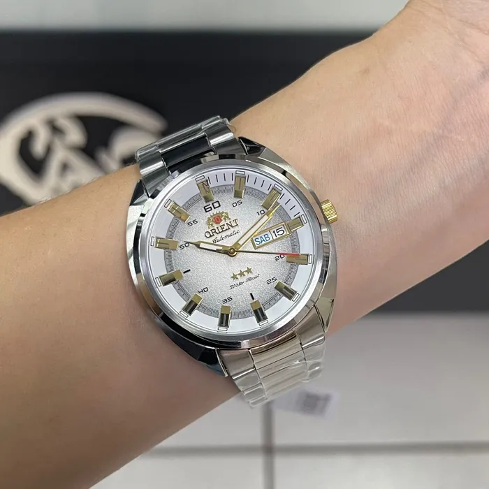 Orient 3 EStrelas Automático Classico NH3SS006 Branco