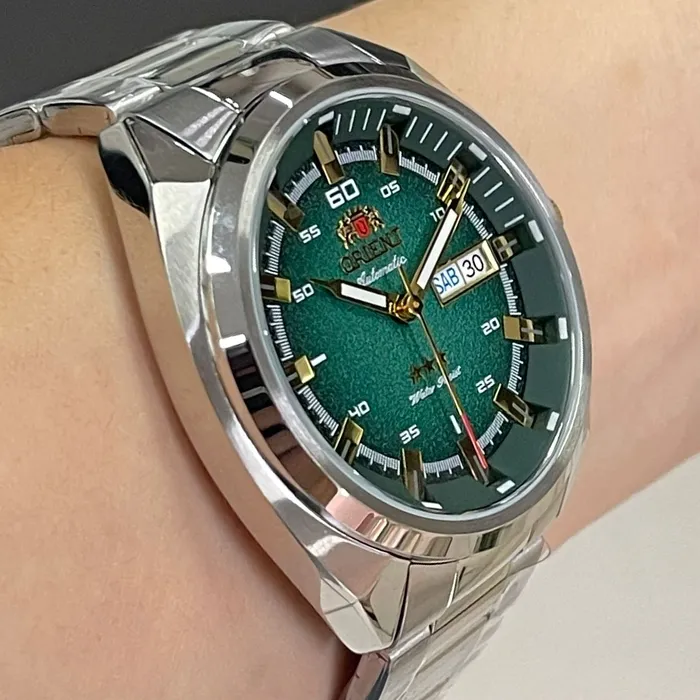 Orient 3 EStrelas Automático Classico NH3SS006 Verde