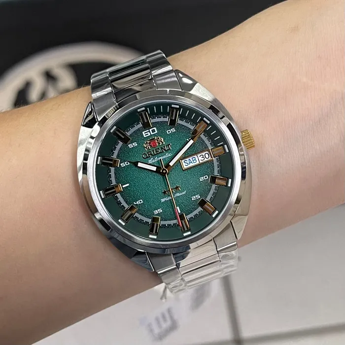 Orient 3 EStrelas Automático Classico NH3SS006 Verde