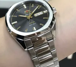 Orient 3 EStrelas Automático Classico NH3SS008 Preto - imagem 3