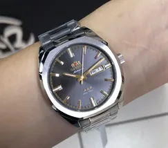 Orient 3 EStrelas Automático Classico NH3SS008 Preto - imagem 6