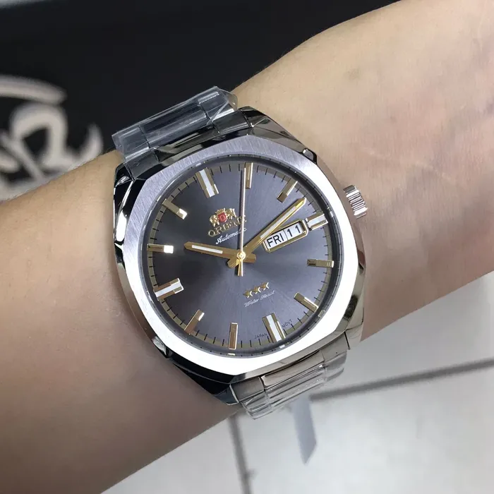 Orient 3 EStrelas Automático Classico NH3SS008 Preto