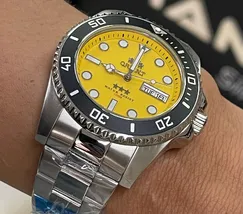 Orient 3 EStrelas Automático Sports (submariner) NH3SS011 amarelo - imagem 4