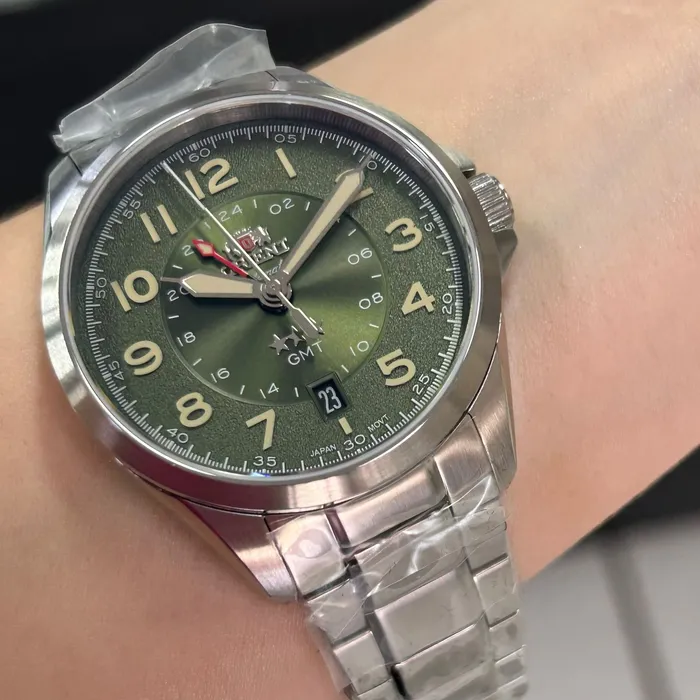 Orient 3 Estrelas GMT Automático Sports Land NH3SS017 verde