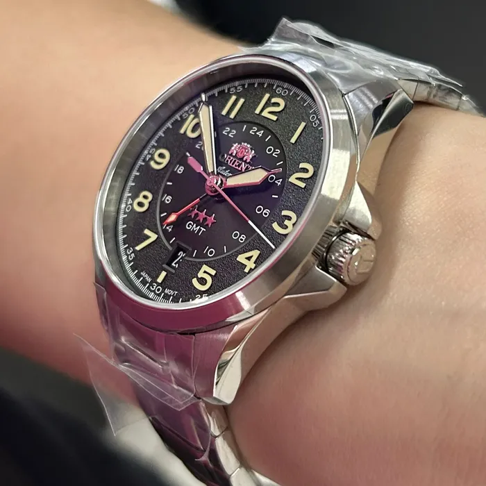 Orient 3 Estrelas GMT Automático Sports Land NH3SS017 Preto