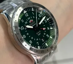 Orient 3 Estrelas GMT Automático Sports Air NH3SS018 Verde - imagem 3
