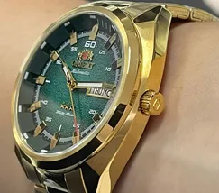 Orient 3 EStrelas Automático Classico NH3GG006 Verde - imagem 3