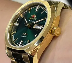 Orient 3 EStrelas Automático Classico NH3GG008 Verde - imagem 4