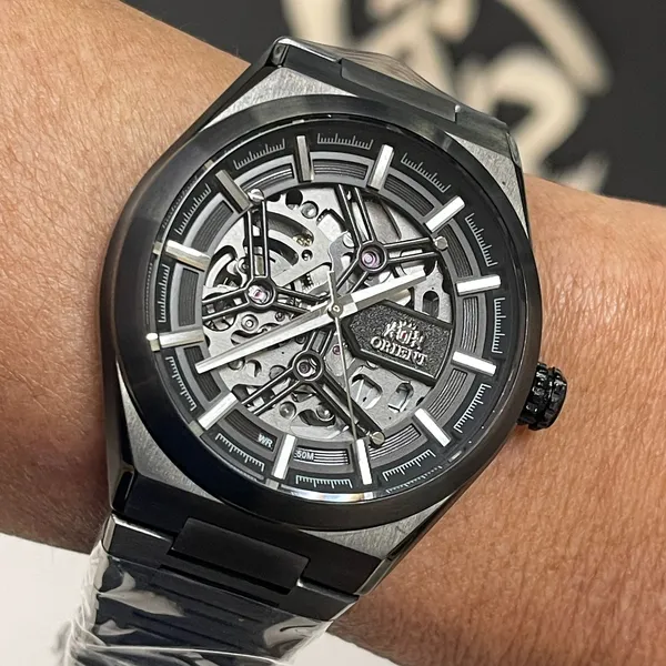 Relógio Orient Automático Esqueleto IP Black NH7YY001 Preto
