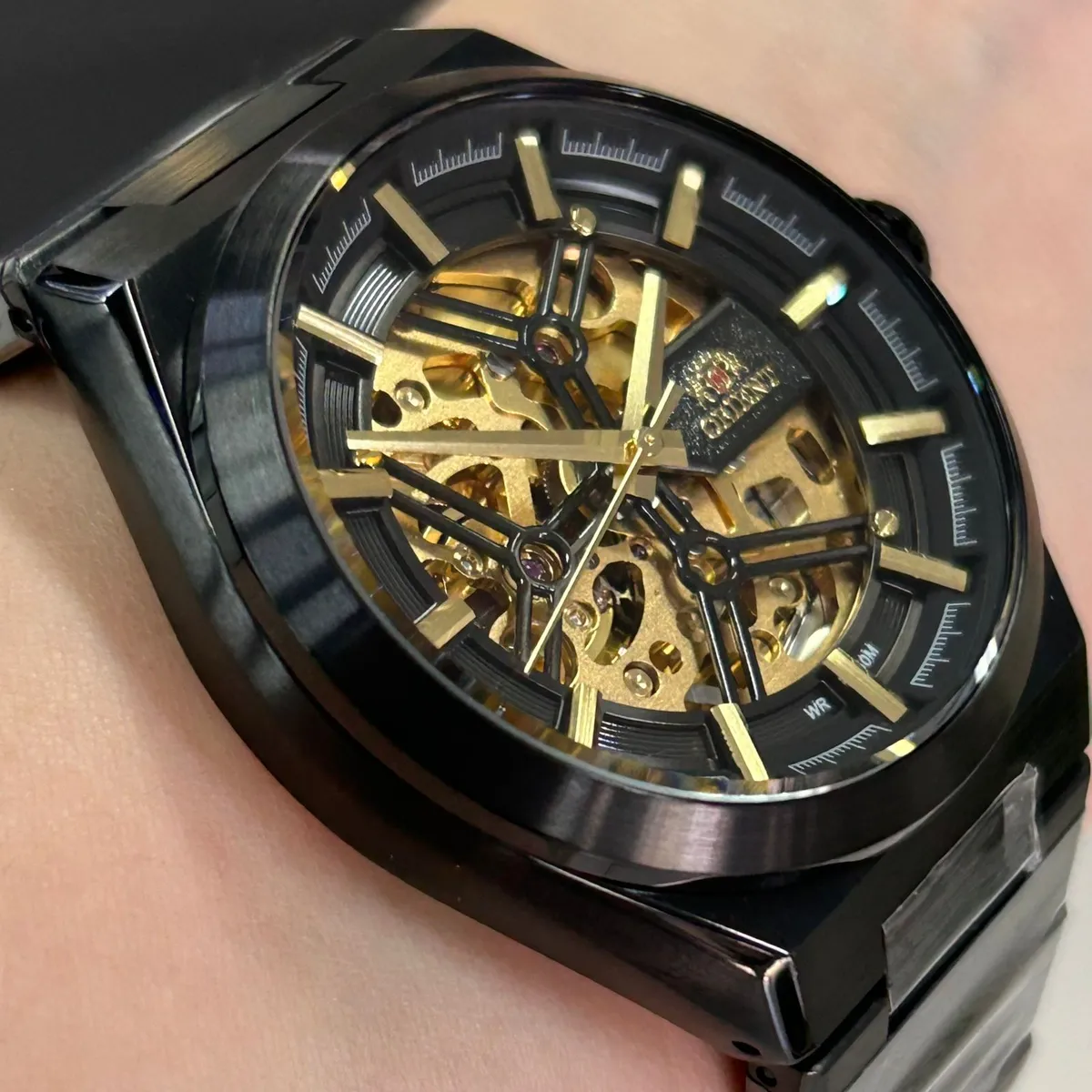 Orient Classico Automático Esqueleto IP Black NH7YY007 Dourado