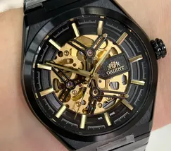 Orient Classico Automático Esqueleto IP Black NH7YY007 Dourado - imagem 6