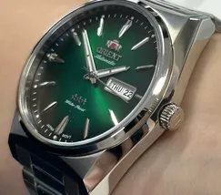 Orient 3 EStrelas Automático Classico F49SS013NH Verde - imagem 5