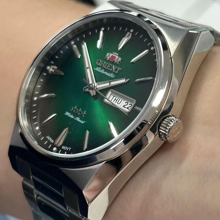 Orient 3 EStrelas Automático Classico F49SS013NH Verde