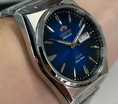 Orient 3 EStrelas Automático Classico F49SS013NH Azul - imagem 3