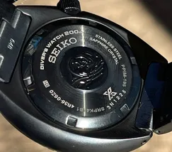 Seiko Prospex Automático King Turtle SRPK43B1 IPBlack Night Vision - imagem 8