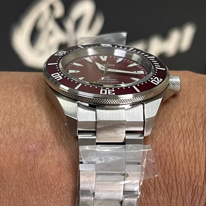 Seiko Prospex Automático Shogu-rai SRPL11 vermelho